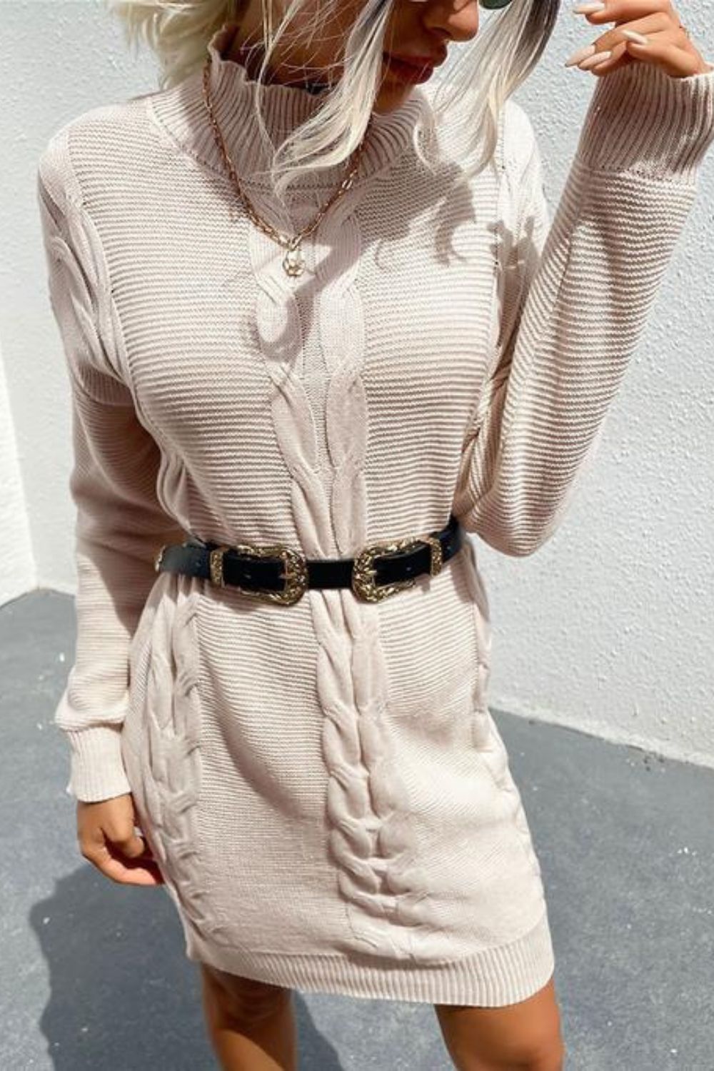 Twisted knit solid half-high neck long-sleeved sweater dress Keven Kosh Twisted knit solid half-high neck long-sleeved sweater dress Keven Kosh